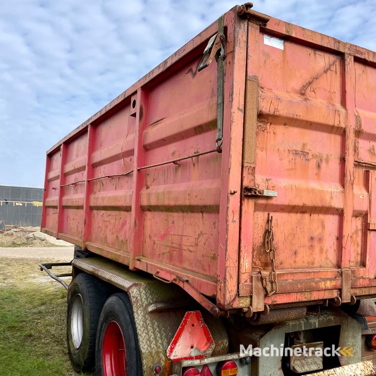 Hvamø Container handler