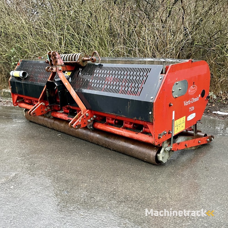 Verti-Drain VD 7526