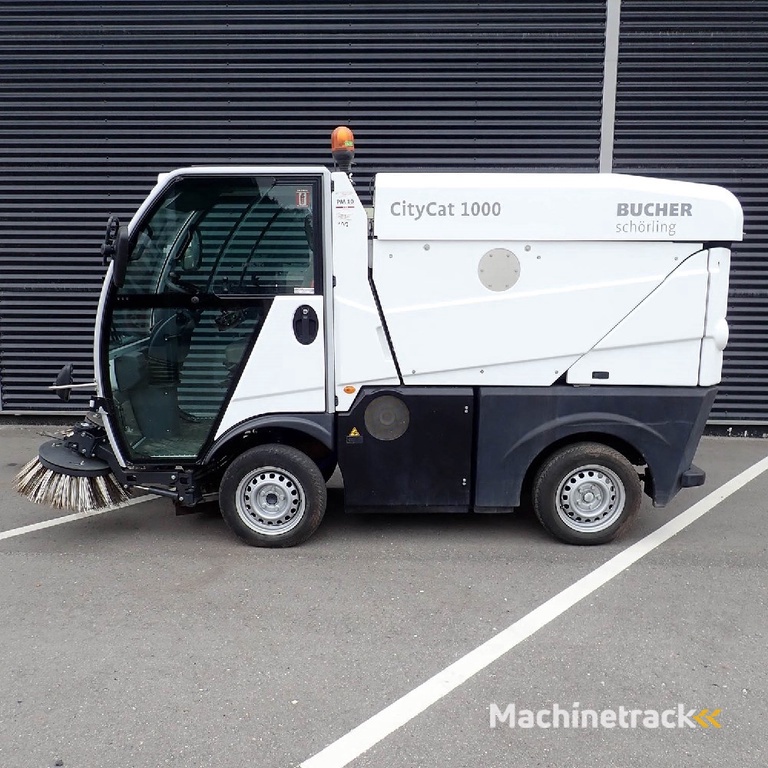 Bucher CC 1000