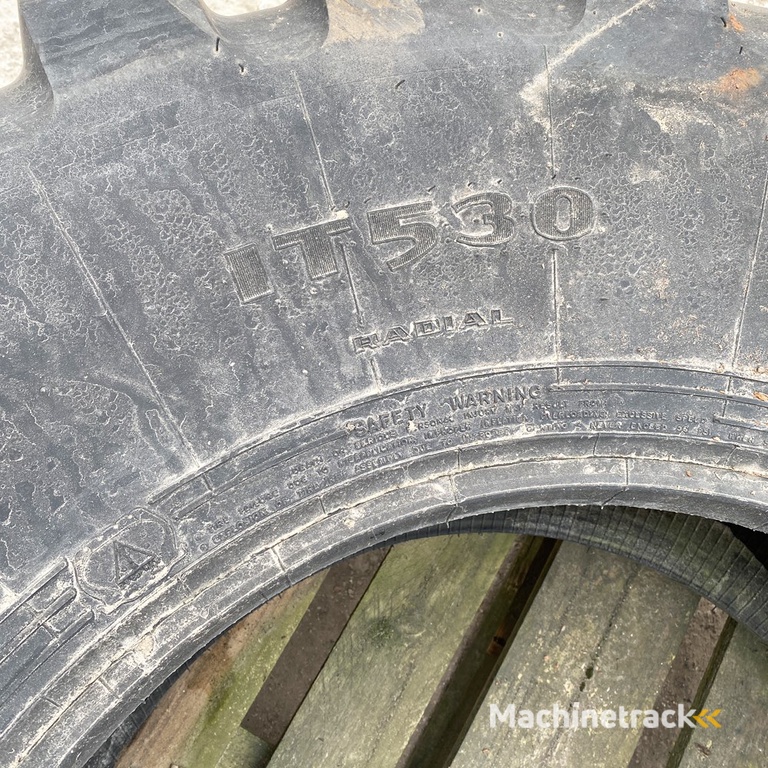 Goodyear 500/70R 28