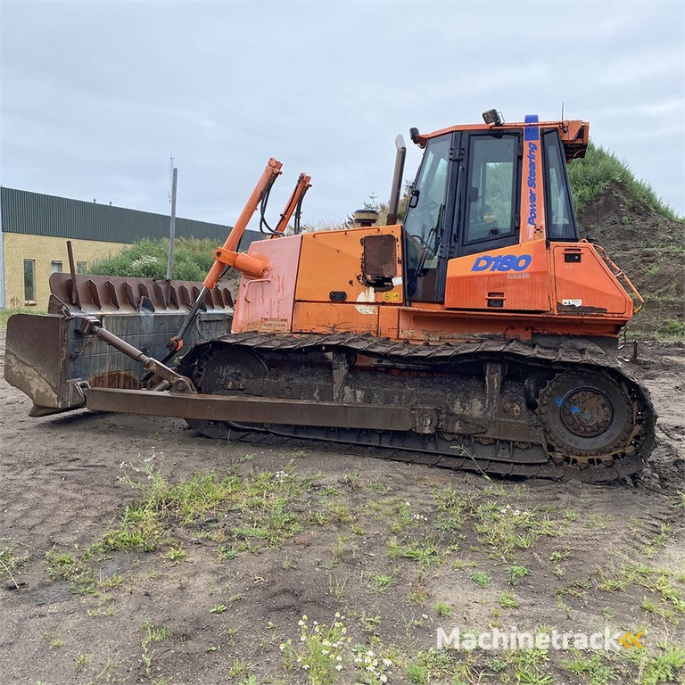 Fiat-Kobelco D180 LGP