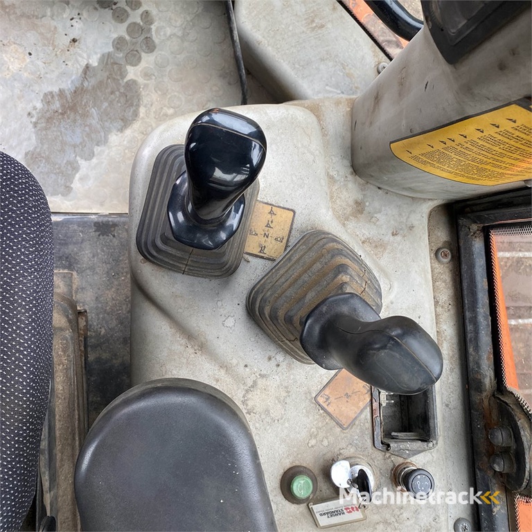 Fiat-Kobelco D180 LGP