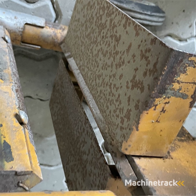 ABC ALMI fliseklipper