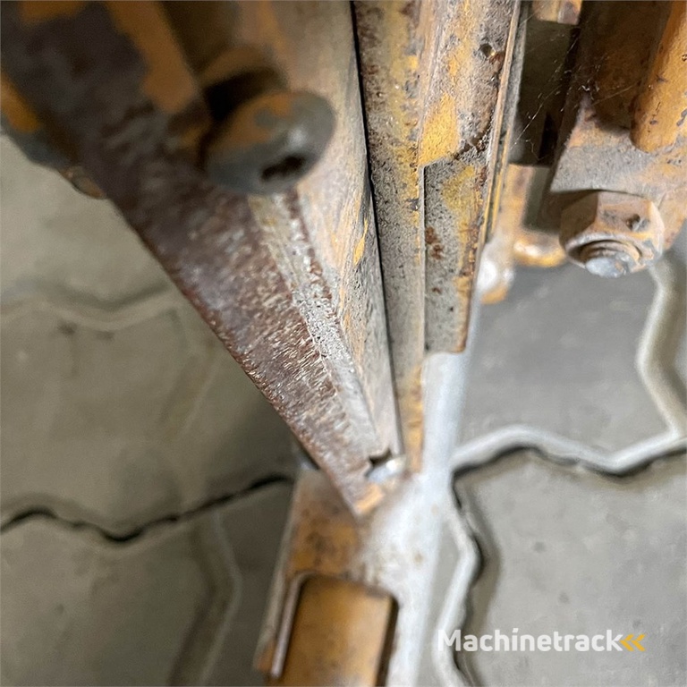 ABC ALMI fliseklipper