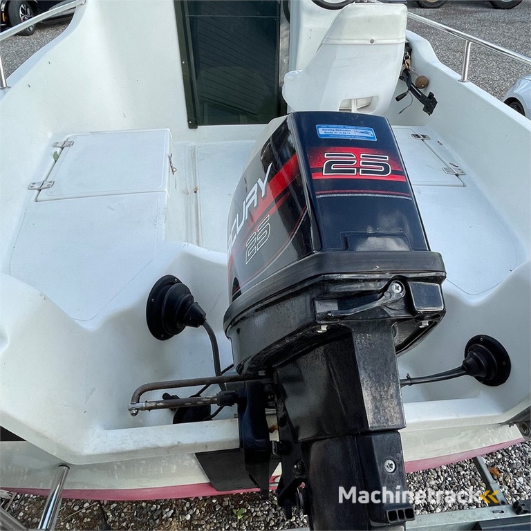 MB Sealine 500 Cabin S71