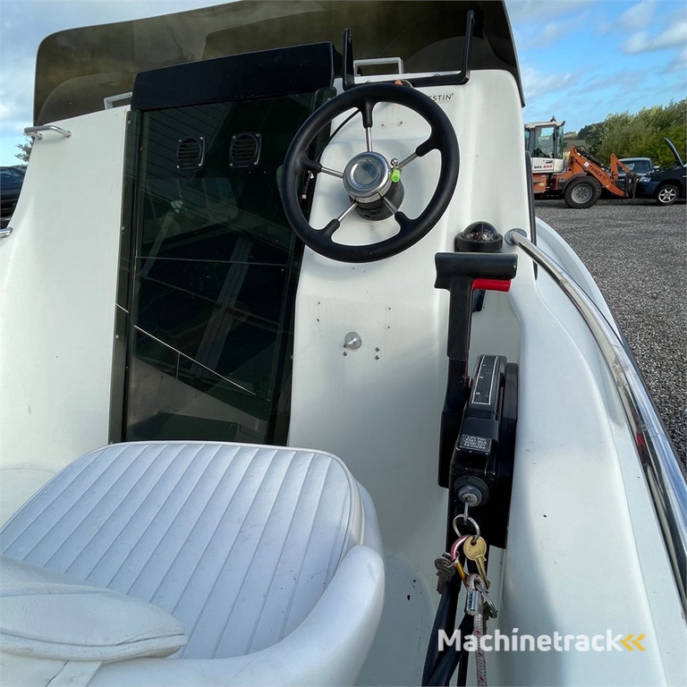 MB Sealine 500 Cabin S71