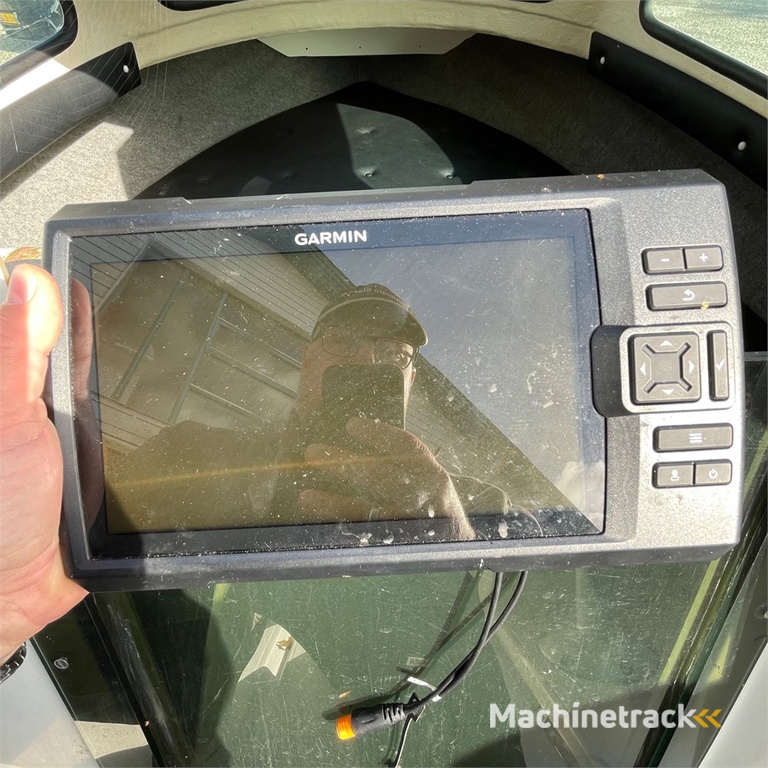 MB Sealine 500 Cabin S71