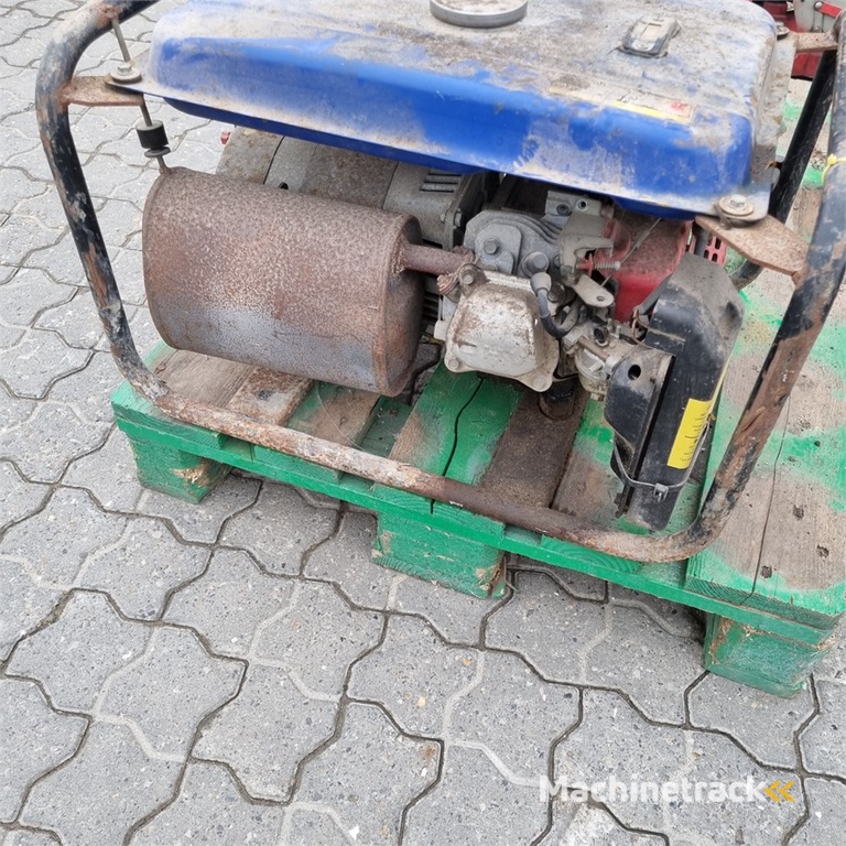 Mecc Alte SpA 2,3 kVA