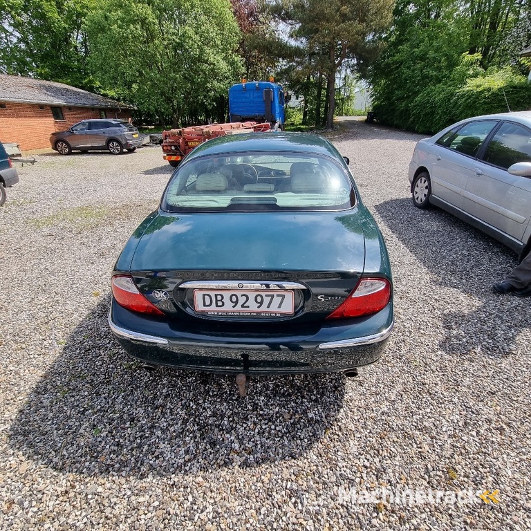Jaguar S-type