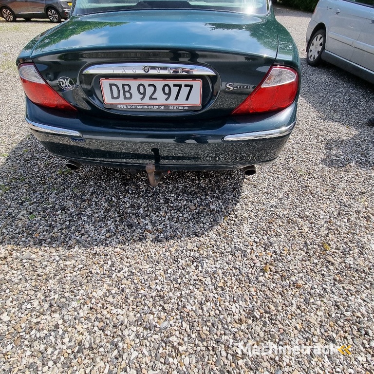 Jaguar S-type