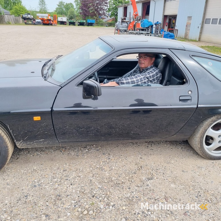 Porsche Porsche 928S