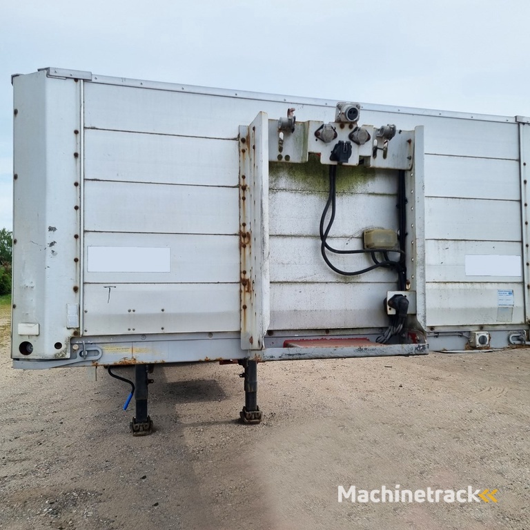 Schmitz Trailer