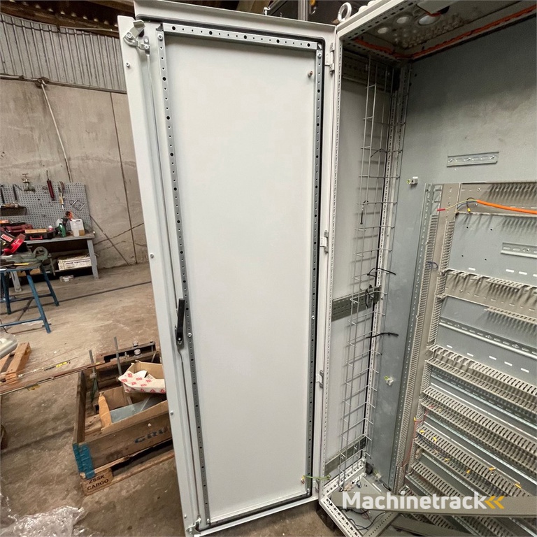 ABC EL skab med dobbelt låge