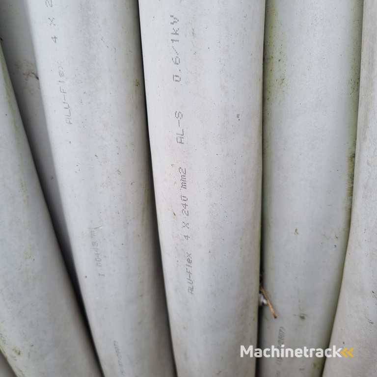 Alu-flex 4 x 240 mm2 Al-S 0,6/1 kv