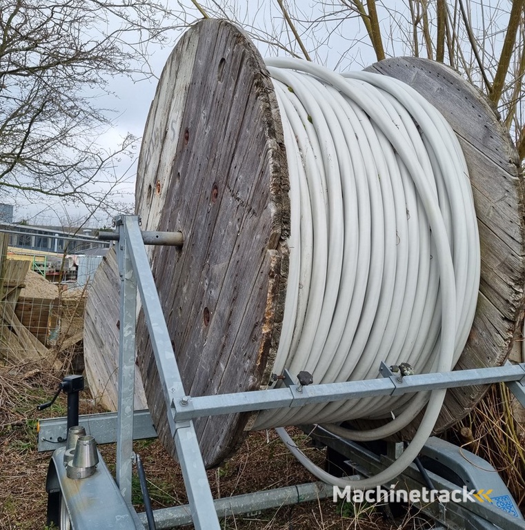 Alu-flex 4 x 240 mm2 Al-S 0,6/1 kv