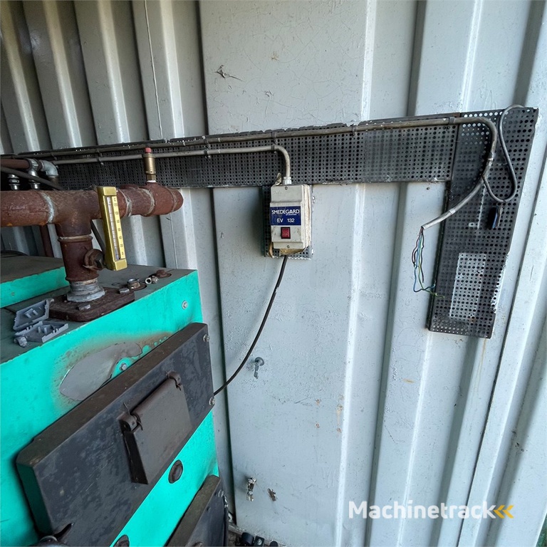 ABC 20 fods container med oliefyr og pillefyr