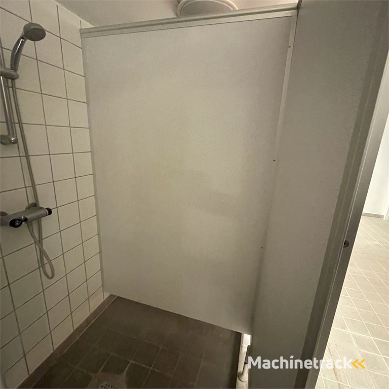 ABC Afskærmningsvæg til 3 bruserrum