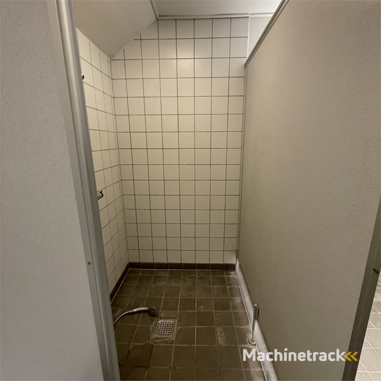 ABC Afskærmningsvæg til 3 bruserrum