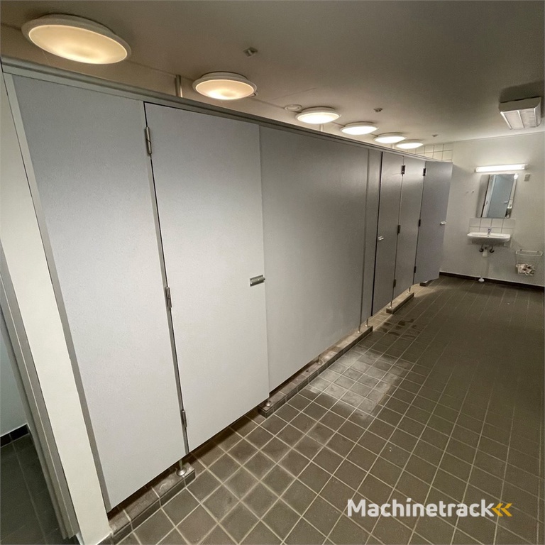 ABC Afskærmningsvæg til 3 bruserrum