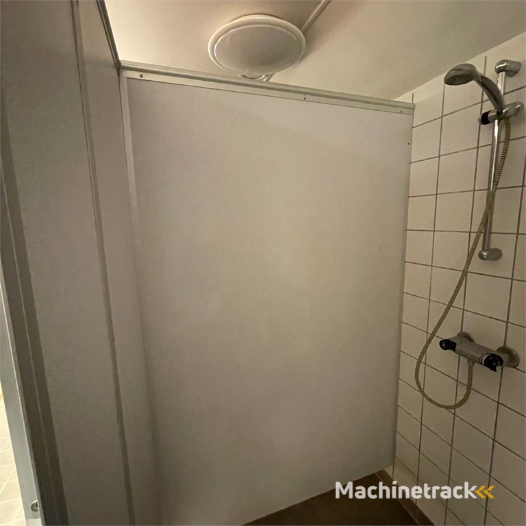 ABC Afskærmningsvæg til 3 bruserrum