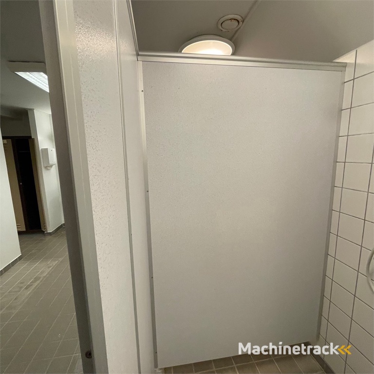 ABC Afskærmningsvæg til 3 bruserrum