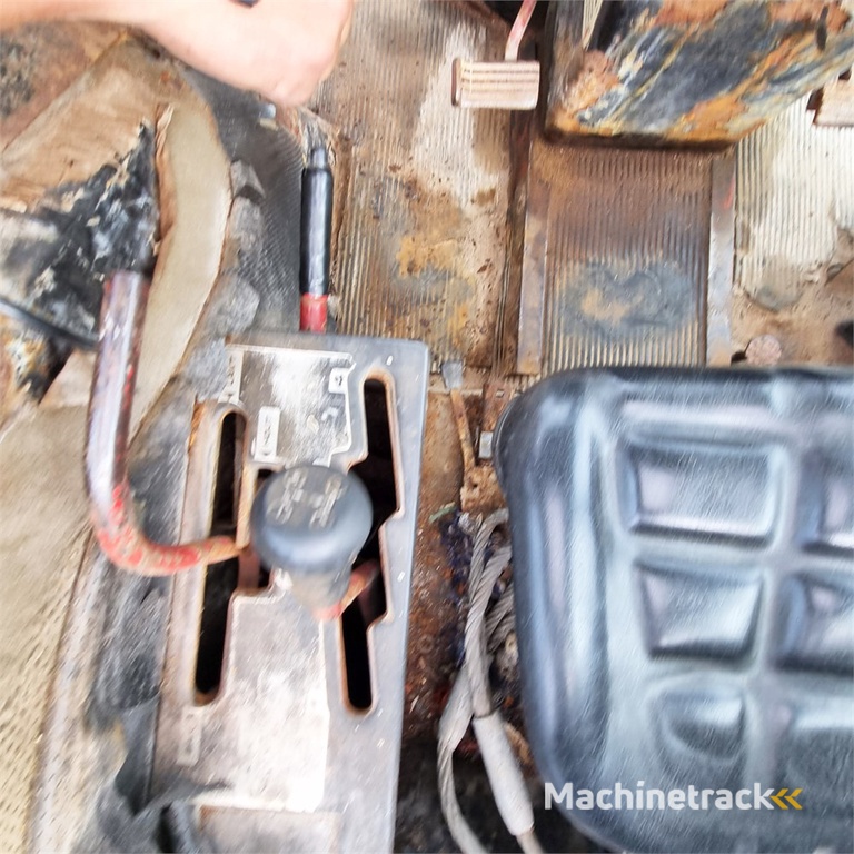 International IH 684