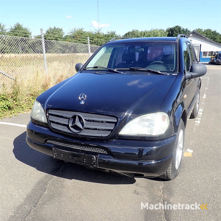 Mercedes ML 320