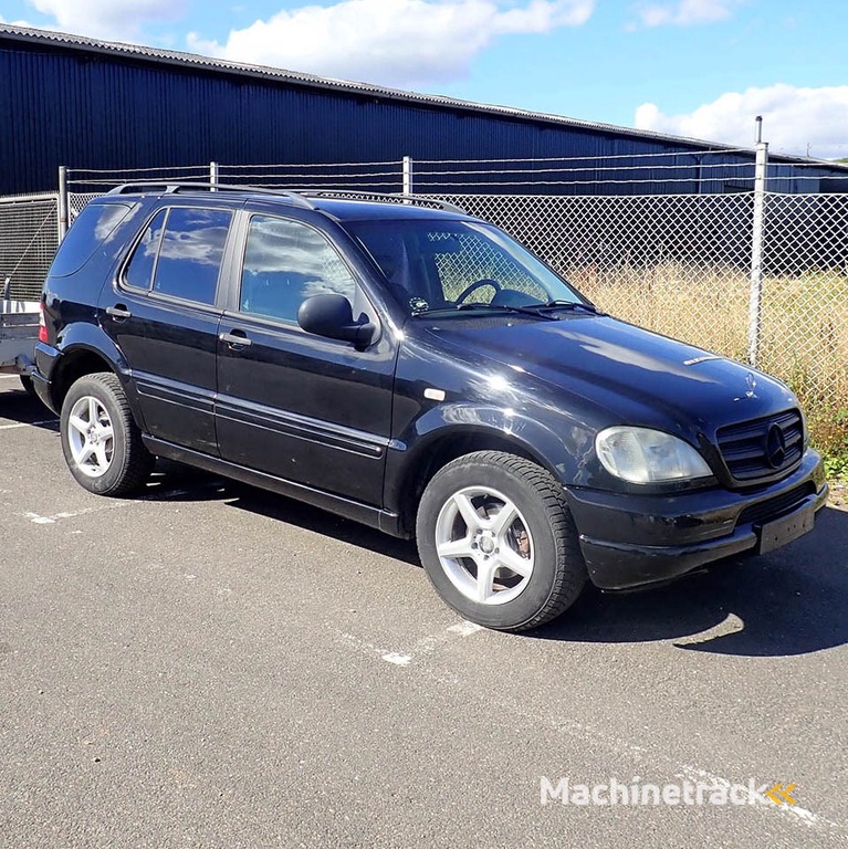 Mercedes ML 320