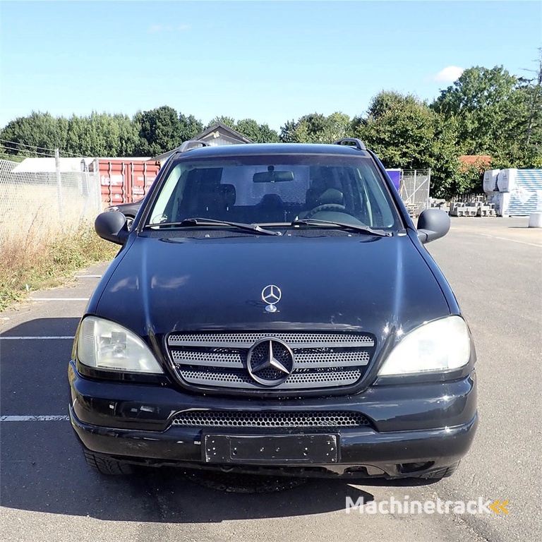 Mercedes ML 320