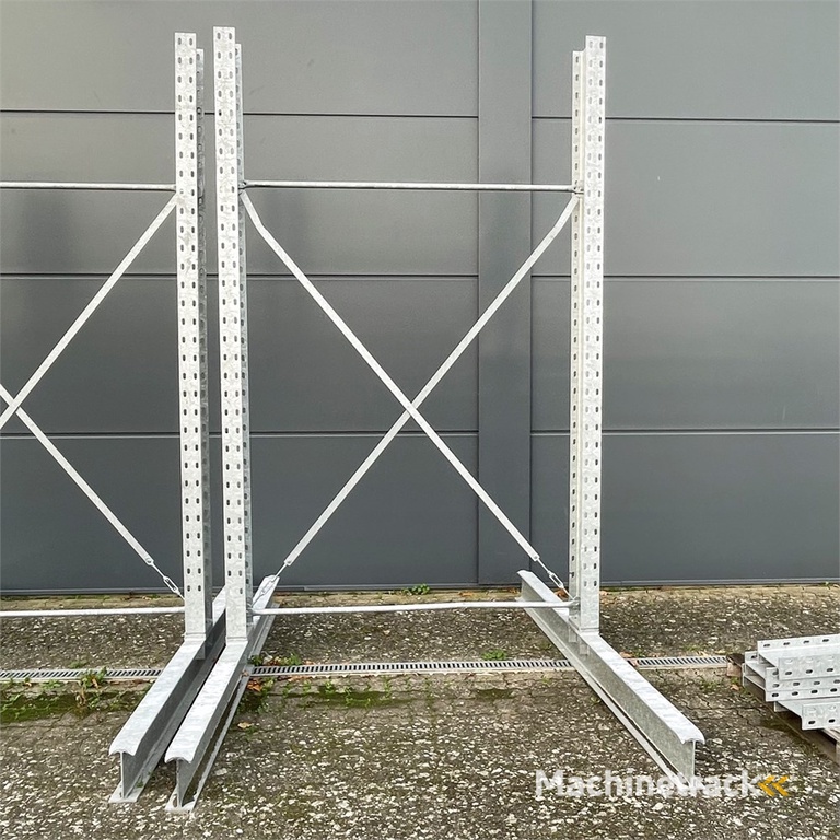 ABC Kraftig grenreol (måske Reolux)