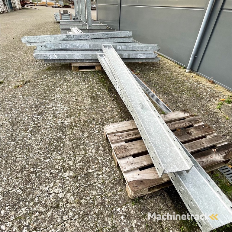 ABC Kraftig grenreol (måske Reolux)