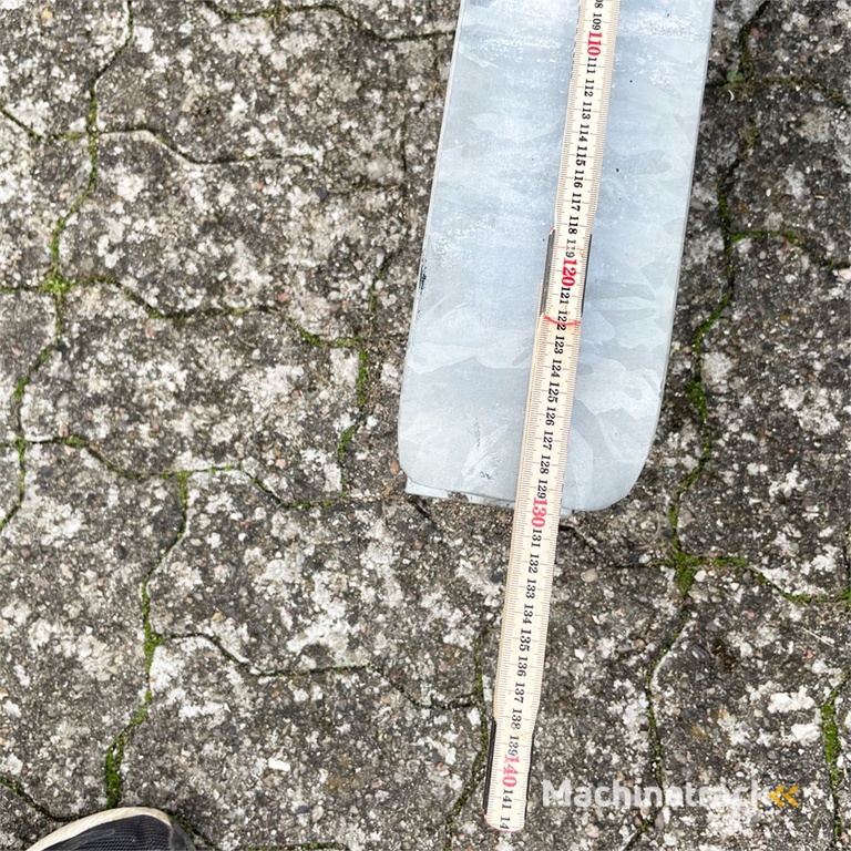 ABC Kraftig grenreol (måske Reolux)