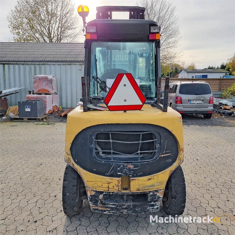 Caterpillar DP 40 K - 2