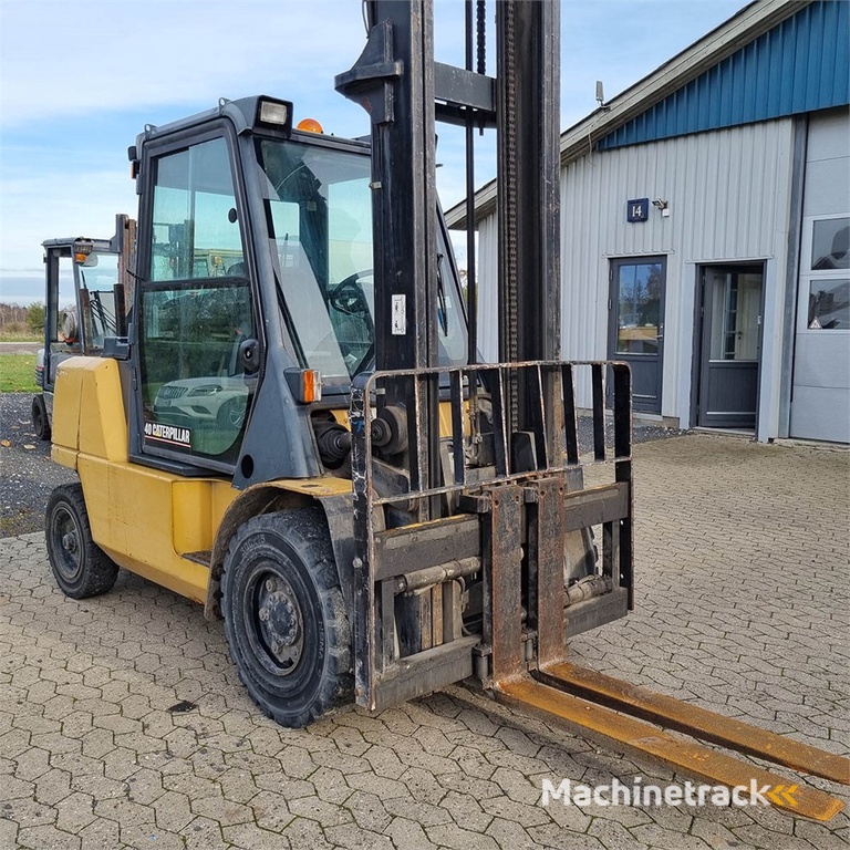 Caterpillar DP 40 K - 2