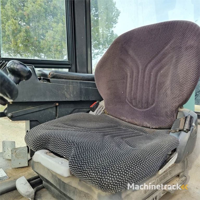 Caterpillar DP 40 K - 2