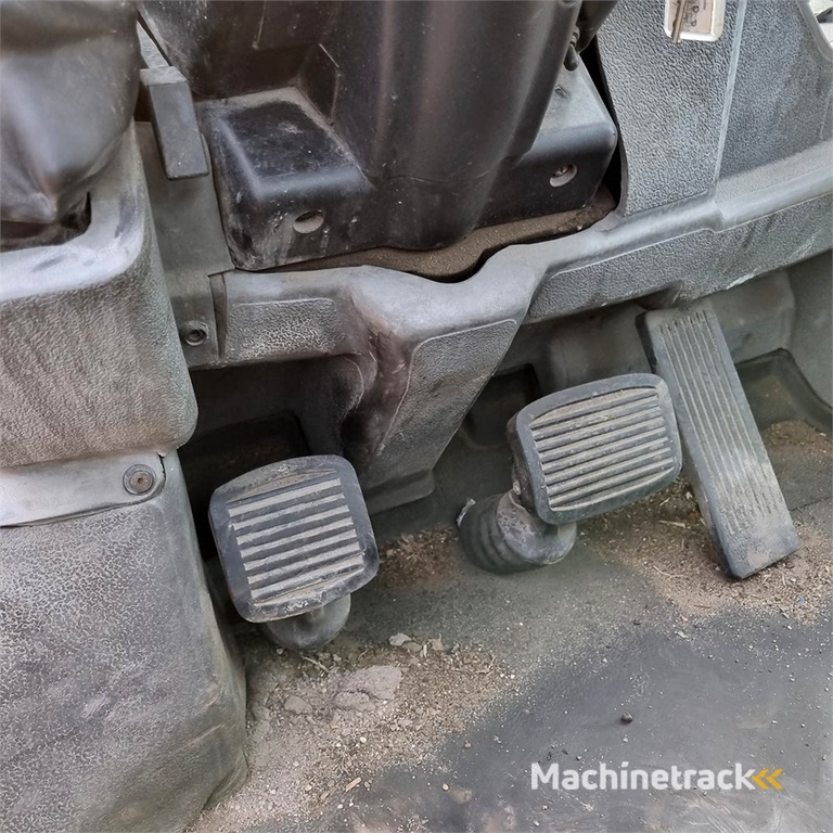 Caterpillar DP 40 K - 2