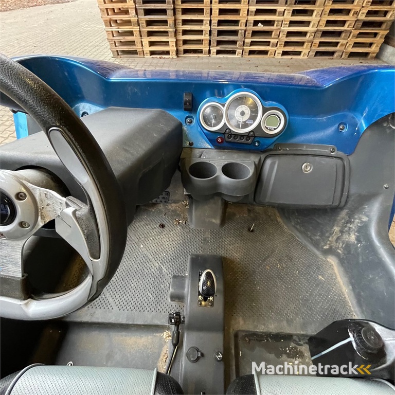 Adly Motor Mini Car 300CC