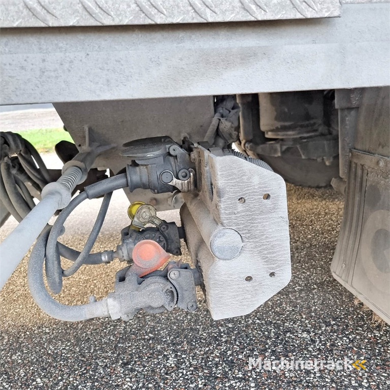 Mercedes Ateco 1224 L 4X2