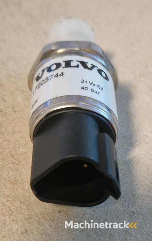 Volvo Pressure Sensor 17203744