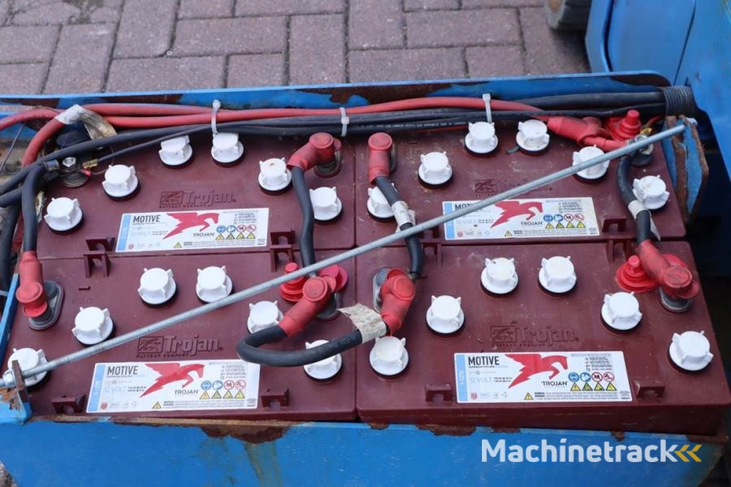 Genie GS4047 Electric, 14m Working Height, 350kg Capacit