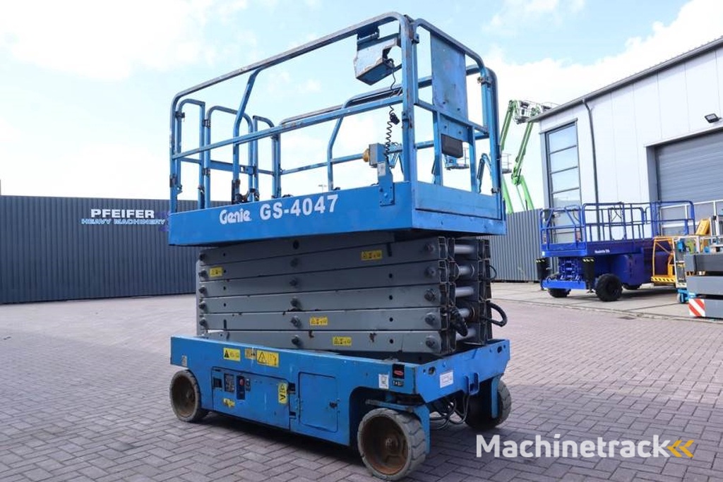 Genie GS4047 Electric, 14m Working Height, 350kg Capacit