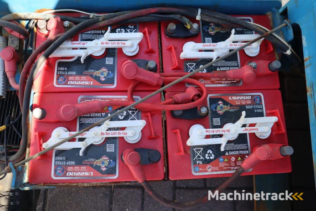 Genie GS2632 Electric, Working Height 10m, 227kg Capacit