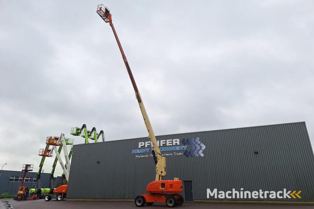 JLG 860SJ Diesel, 4x4 Drive, 28.2m Working Height, 22.