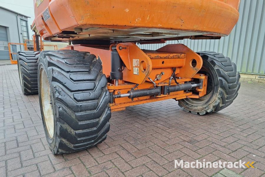 JLG 860SJ Diesel, 4x4 Drive, 28.2m Working Height, 22.