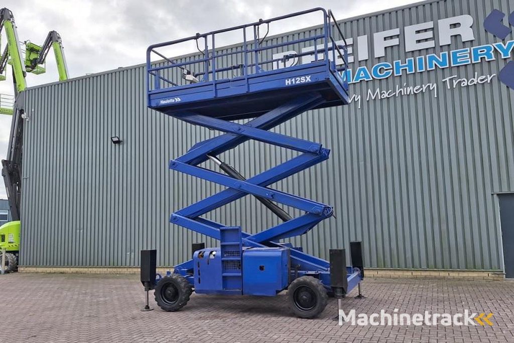 Haulotte H12SX Diesel, 4x4 Drive, 12m Working Height, 700kg