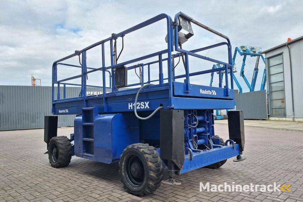 Haulotte H12SX Diesel, 4x4 Drive, 12m Working Height, 700kg