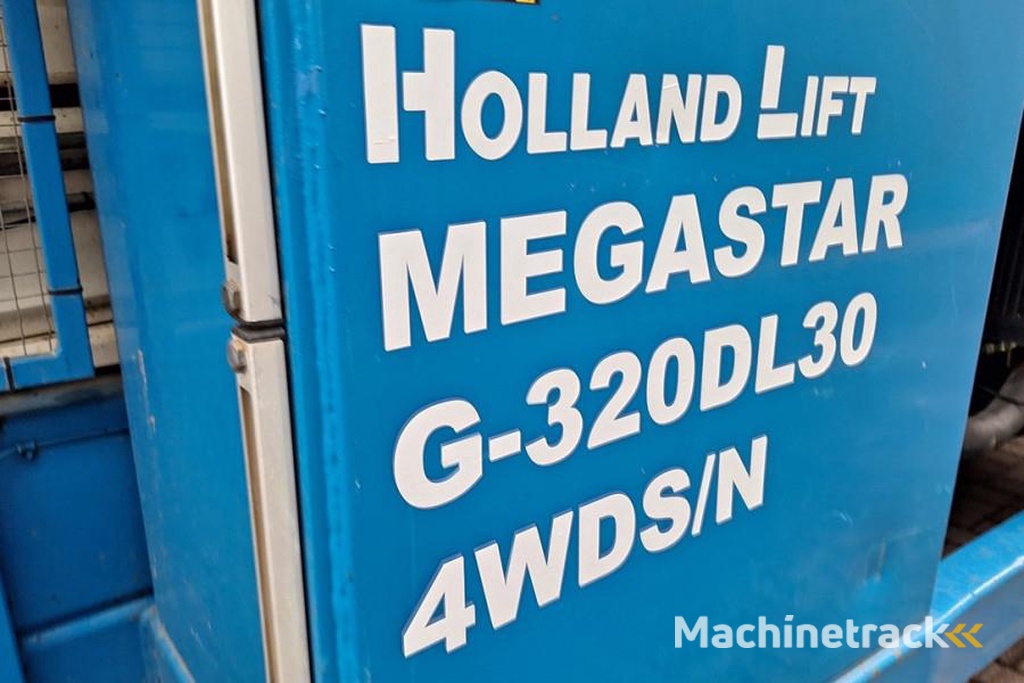 Holland Lift Megastar G320DL30 4WDS/N Diesel, 4x4x4 Drive, 34m