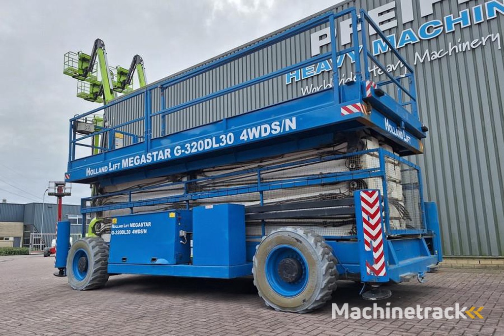 Holland Lift Megastar G320DL30 4WDS/N Diesel, 4x4x4 Drive, 34m