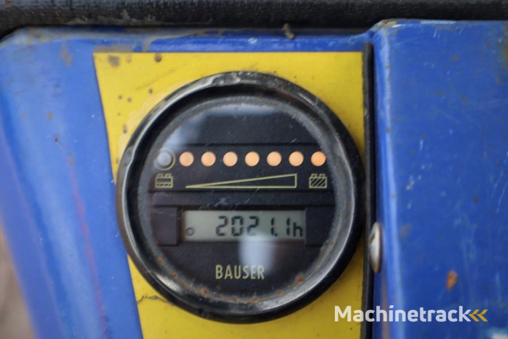 Falcon FS330Z As-Is, Bi-Energy, Diesel - Battery, 33m Wor