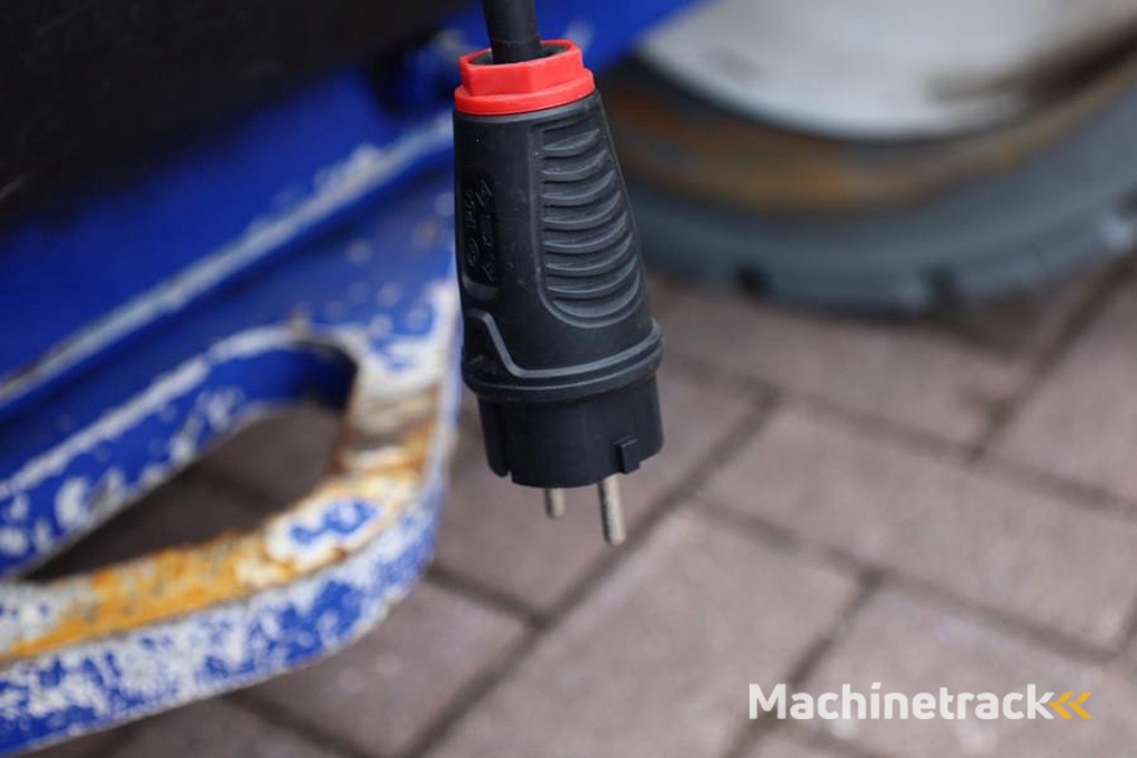 Niftylift HR17NE Electric, 17m Working Height, 9.7m Reach, 2